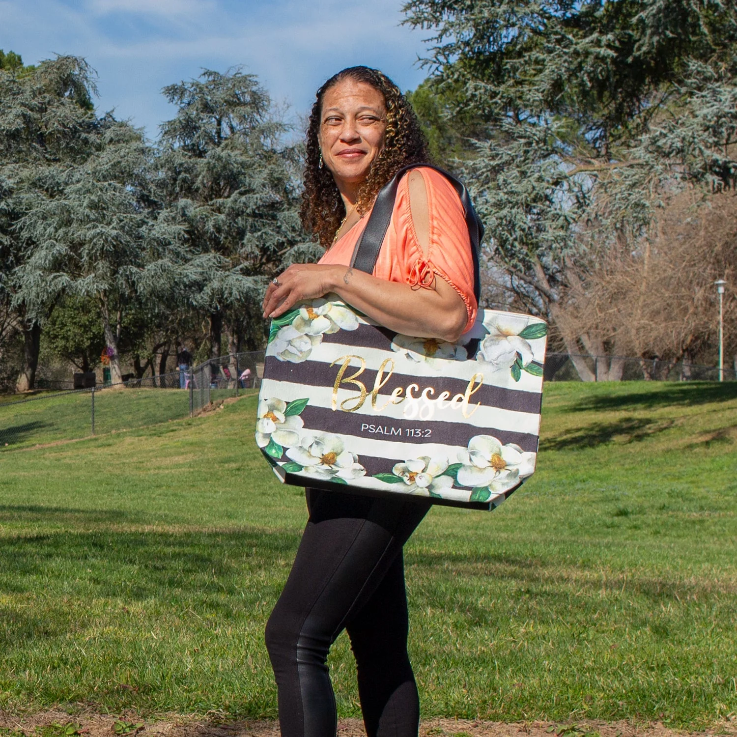 BLESSED MAGNOLIA CANVAS HANDBAG - Image 3