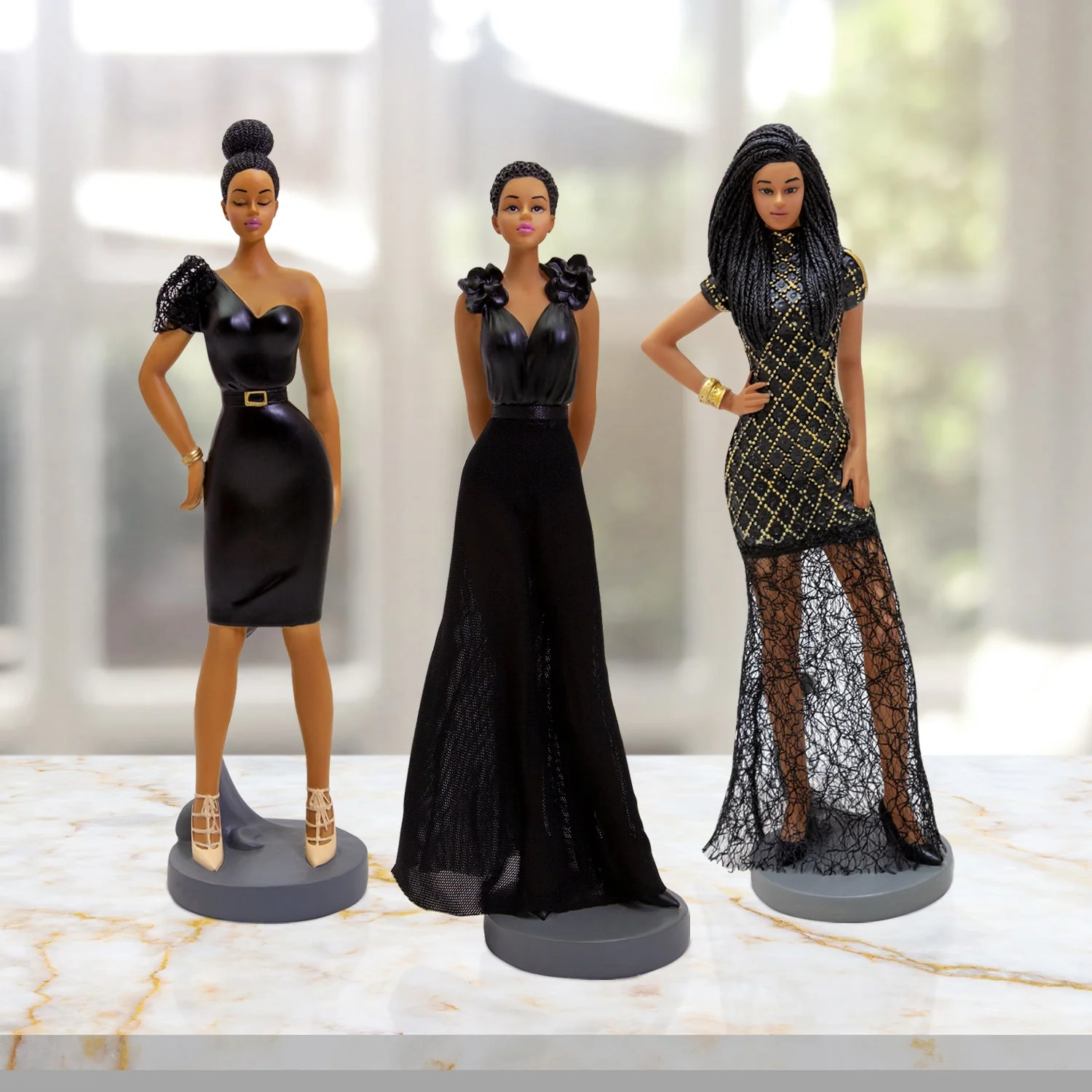 CHIC SISTER FRIENDS FIGURINE - Image 6