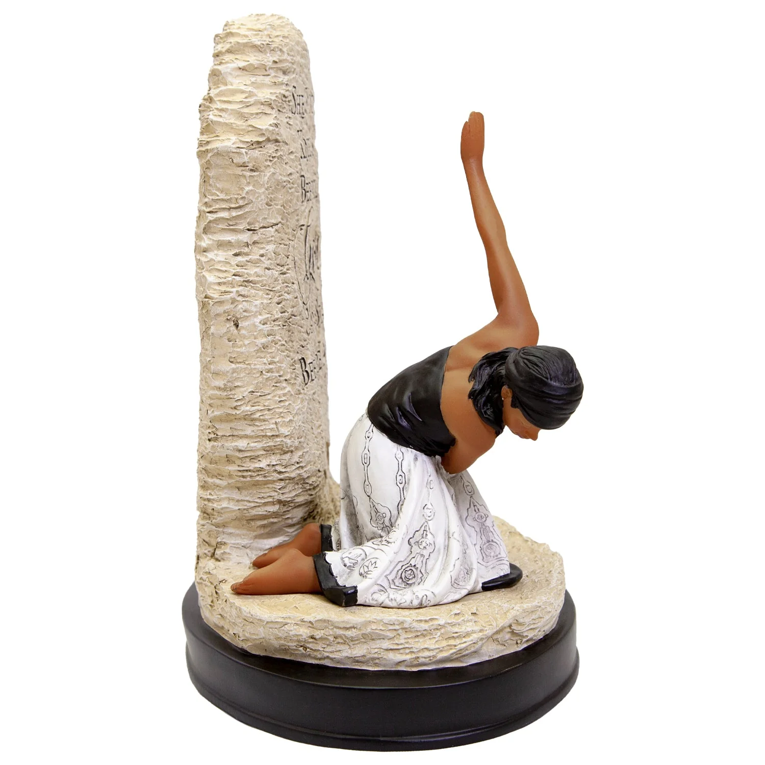 SHE WHO KNEELS FIGURINE - Image 3